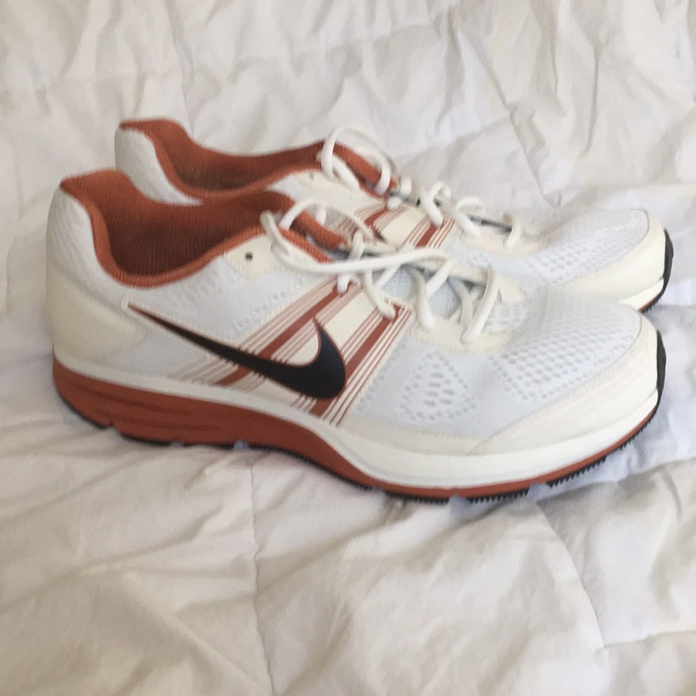 New Nike Pegasus size 12 new in box